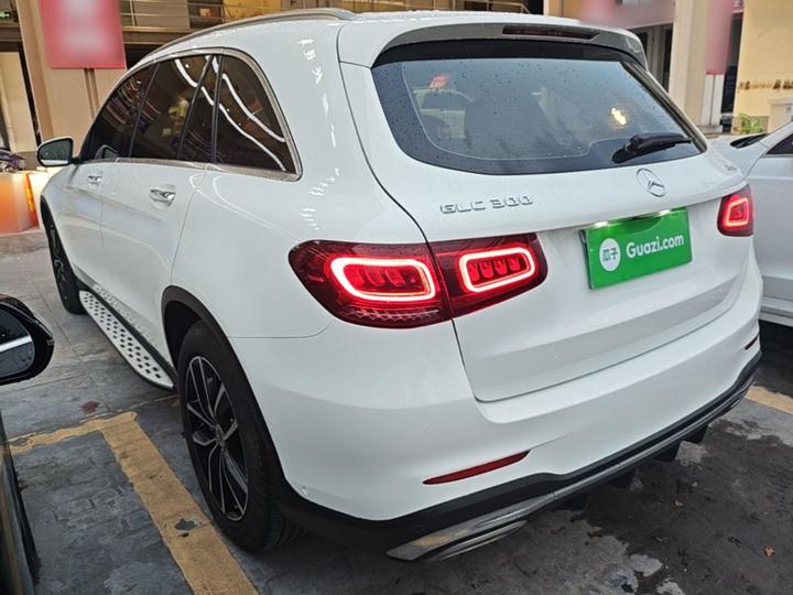 GLC 2020 GLC 300 L 4MATIC Dynamic photo 4