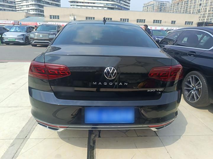 Magotan 2025 Facelift 330TSI DSG Luxury photo 3