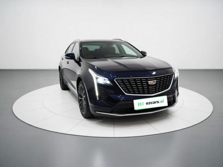 XT4 2021 28T RWD Luxury photo 3