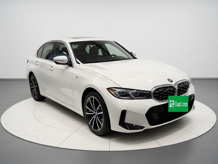 3 Series 2025 325i M Sport Package photo 3