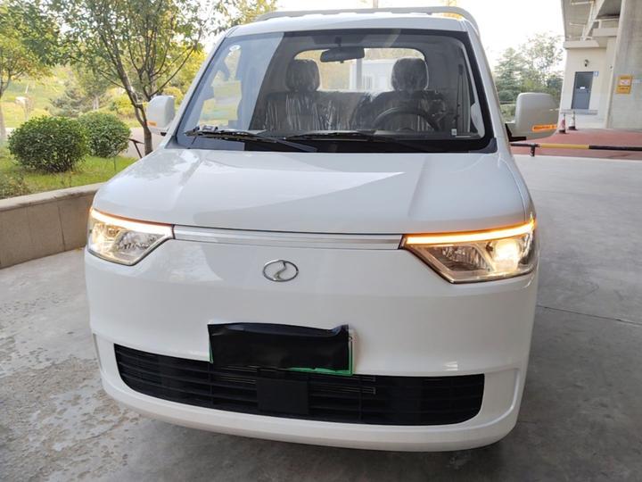 Ruichi C5 2025 EV Single Cab photo 2