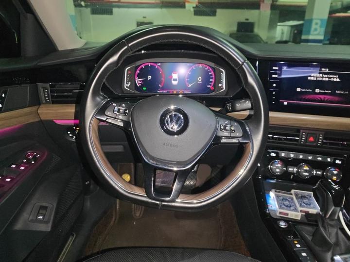 Passat 2019 330TSI Premium China VI photo 3