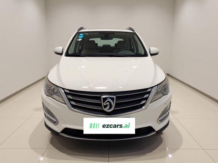 560 2016 1.8L MT Luxury photo 2