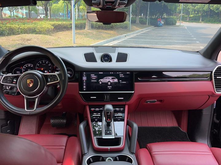 2019 Cayenne 3.0T photo 5