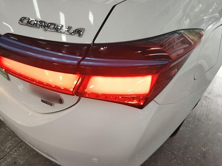 Corolla Hybrid E+ 2019 1.8L E-CVT Leading photo 7