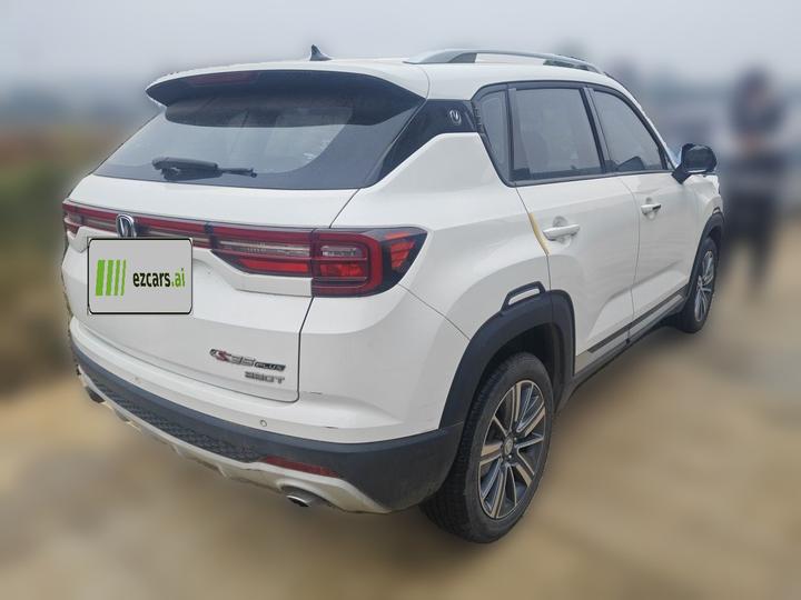 CS35PLUS 2019 1.4T DCT photo 4