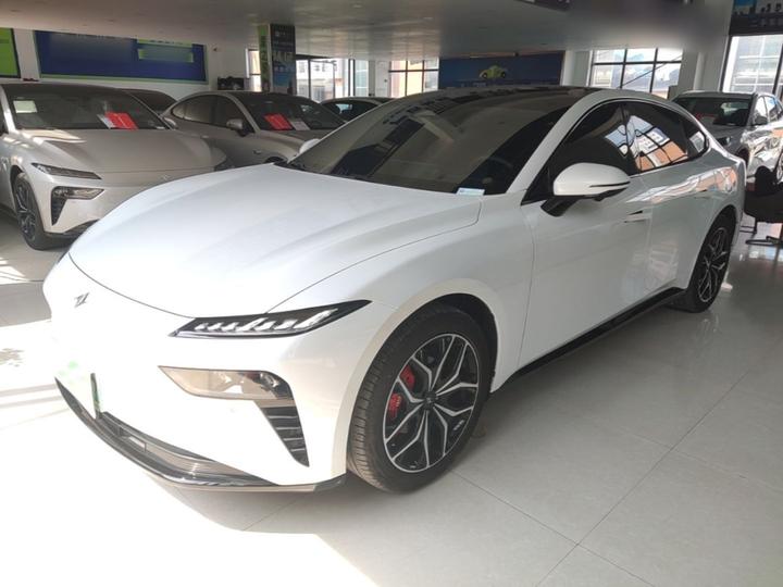 Yipai eπ007 2025 EV 650Max