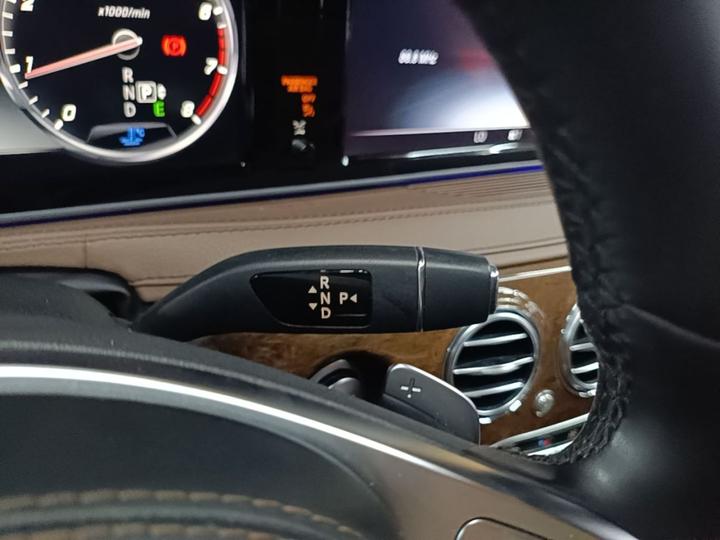 S-Class 2017 S 320 L Business photo 8