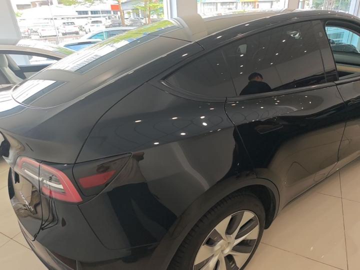 Model Y 2022 Facelift RWD photo 4