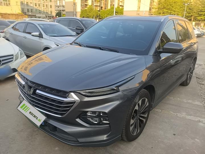 Wuling 2020 1.5T CVT Flagship