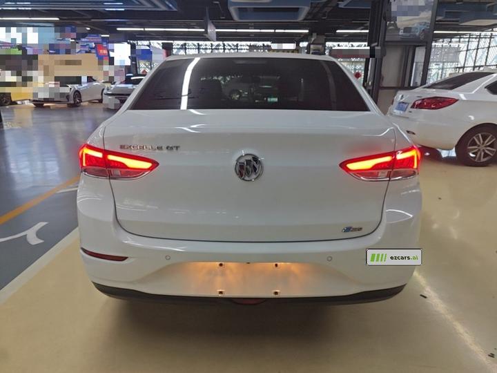 Excelle 2021 Facelift 1.3T AT Mild Hybrid Progressive photo 3