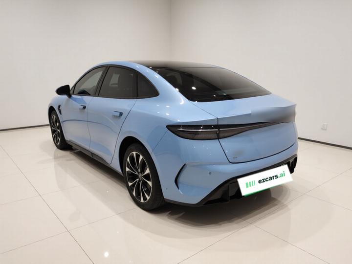 Seal 2022 550km Standard Range RWD Premium photo 4