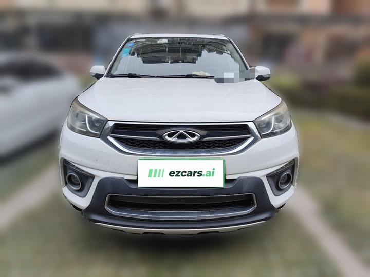 Tiggo 3 2015 1.6L MT Anniversary Edition photo 2