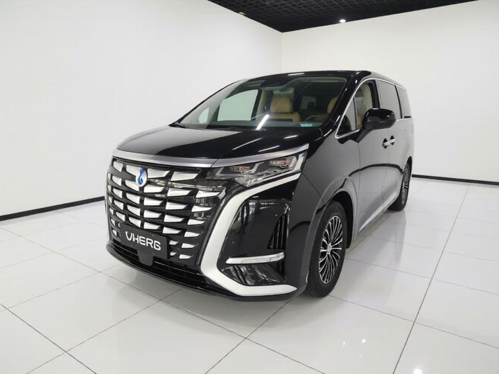 D9 2022 DM-i 970 AWD Flagship