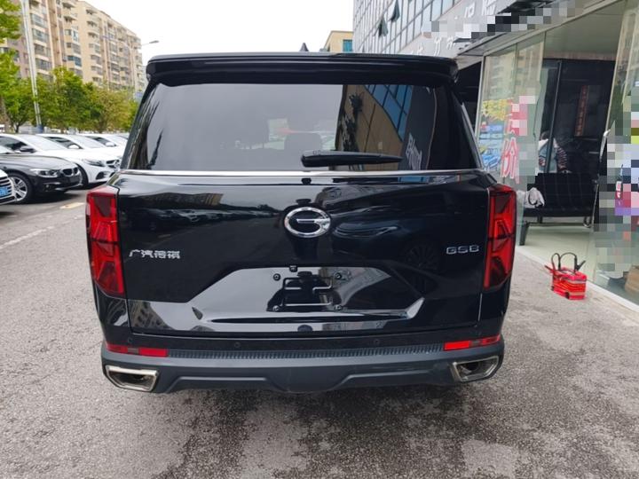 GAC Trumpchi GS8 2022 Pilot Series 2.0TGDI RWD Luxury Connected 7-Seater photo 2
