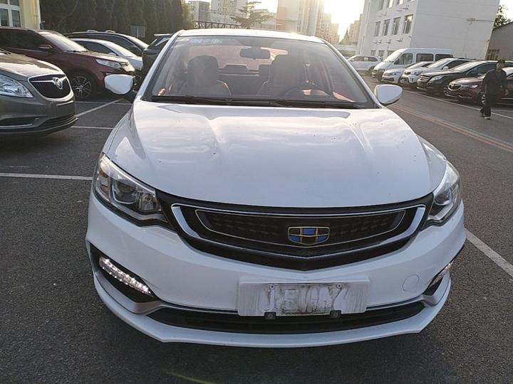 Vision 2019 Upgraded 1.5L MT Luxury China VI photo 2