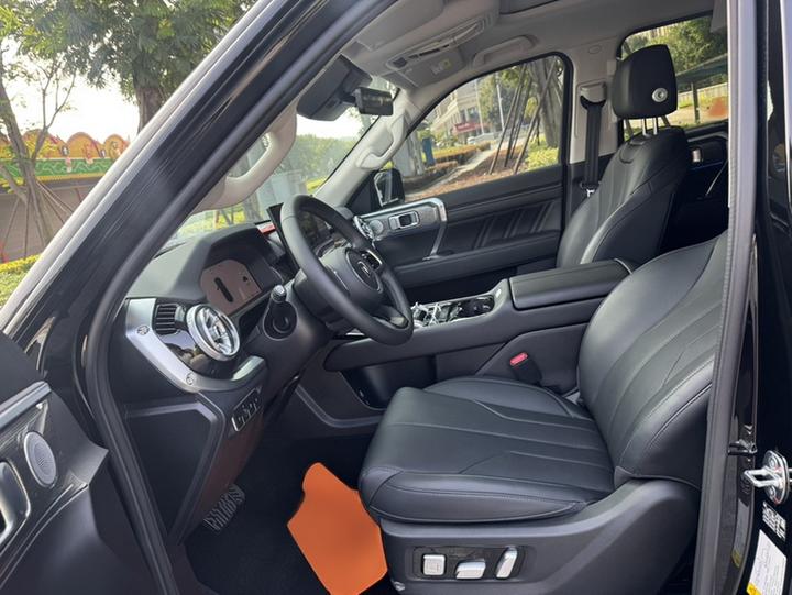 400 EV 2026 Hi4-Z Smart photo 6