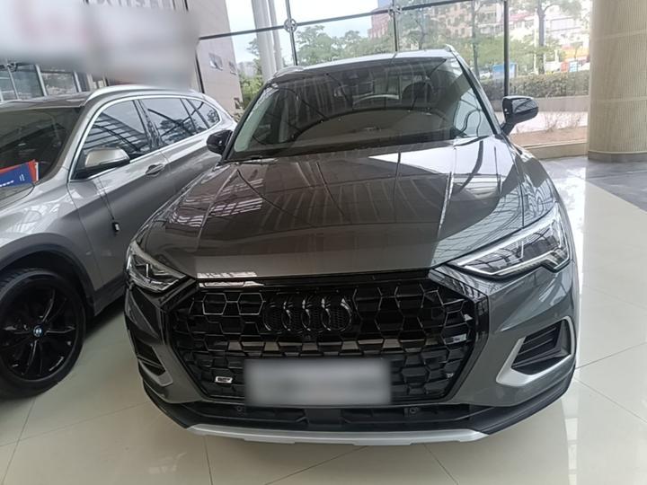 Q3 2019 40 TFSI Fashion photo 2