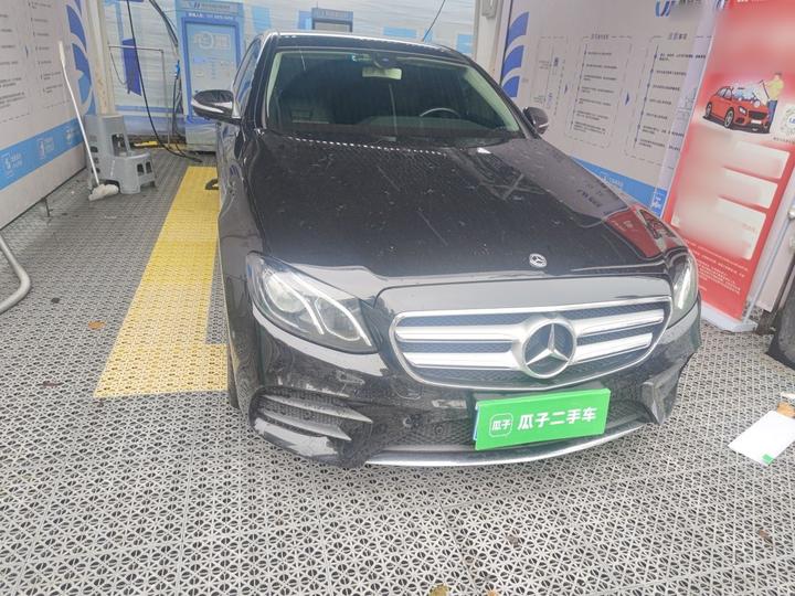 E-Class 2019 E 300 L Sport Luxury photo 7