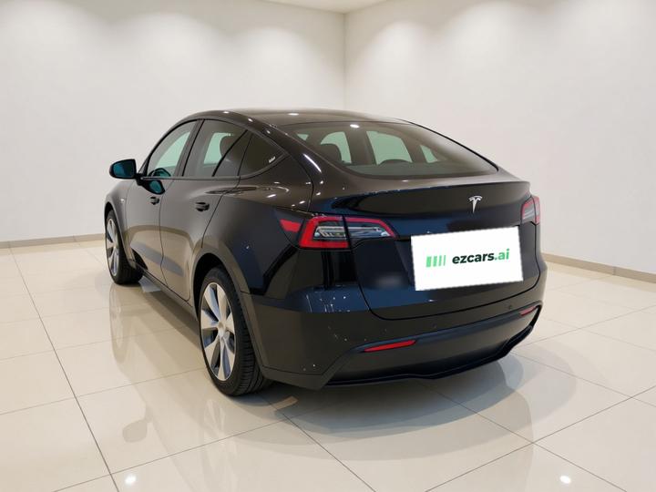 Model Y 2022 Facelift RWD photo 4