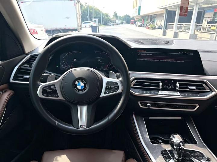 X5 Imported 2020 xDrive30i M Sport Package photo 5