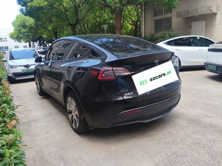 Model Y 2022 Facelift Long Range AWD photo 4