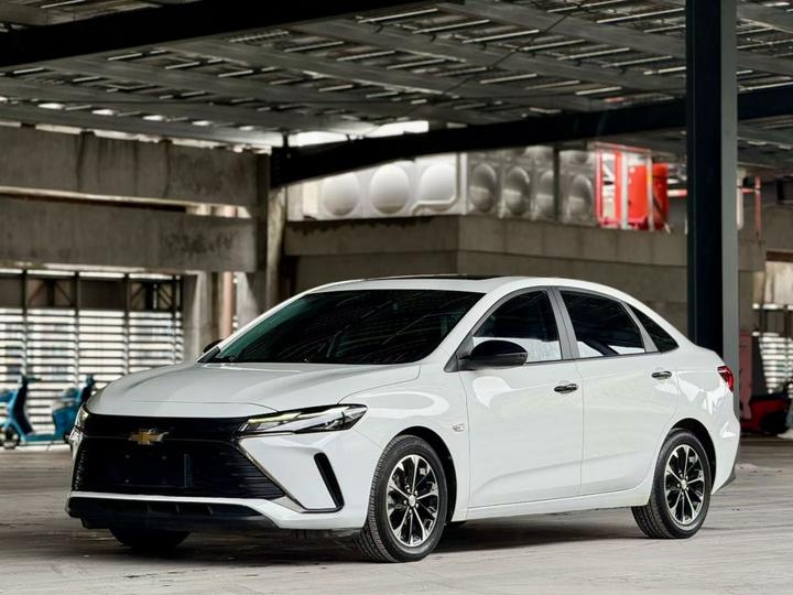 Cruze 2023 1.3T Mild Hybrid AT Exclusive
