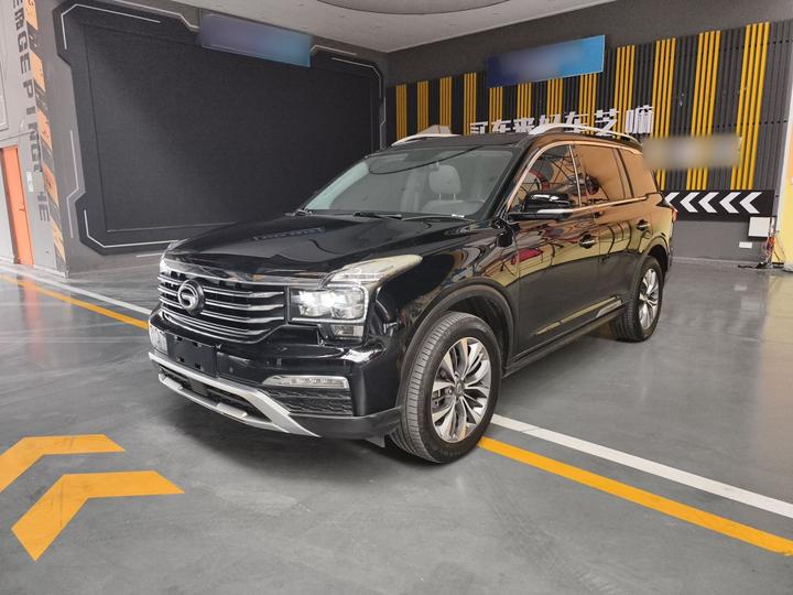 GAC Trumpchi GS8 2017 320T RWD Luxury Connected 7-Seater