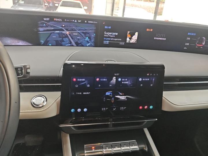 Nautilus 2023 2.0T AWD Hybrid photo 4