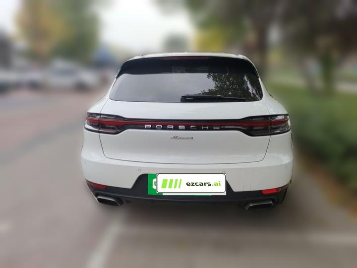 2018 Macan 2.0T photo 5