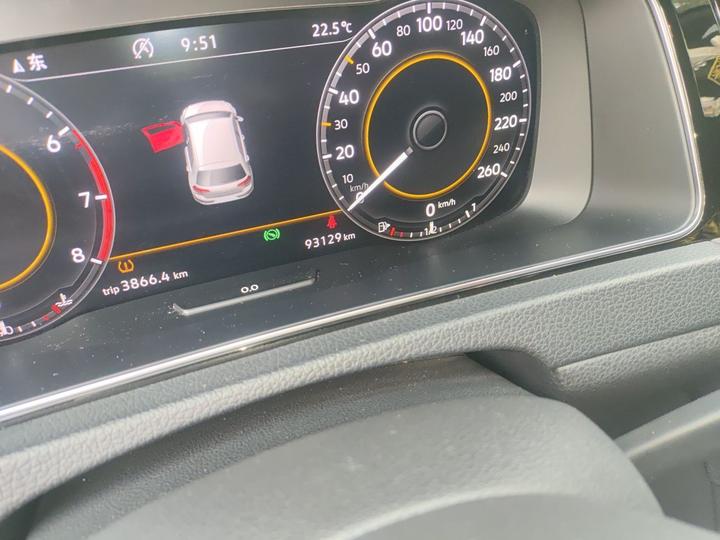 Golf 2019 280TSI DSG R-Line China VI photo 2