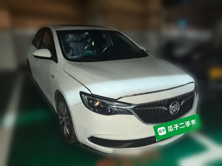 Excelle 2019 18T AT Elite China VI photo 3