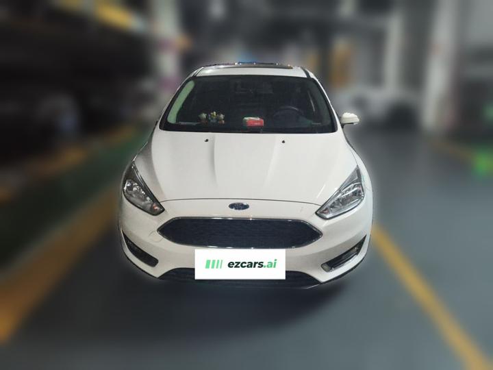 Focus 2018 Hatchback Classic EcoBoost 180 AT Elite photo 2