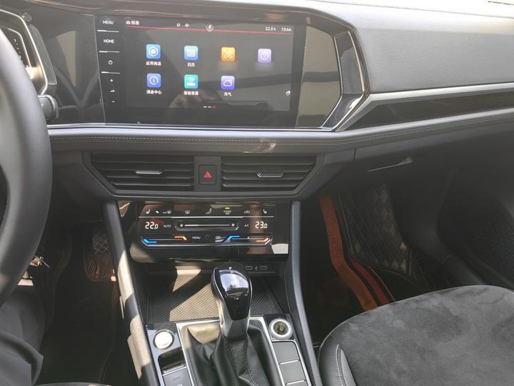 Sagitar 2021 280TSI DSG Luxury Connected photo 8