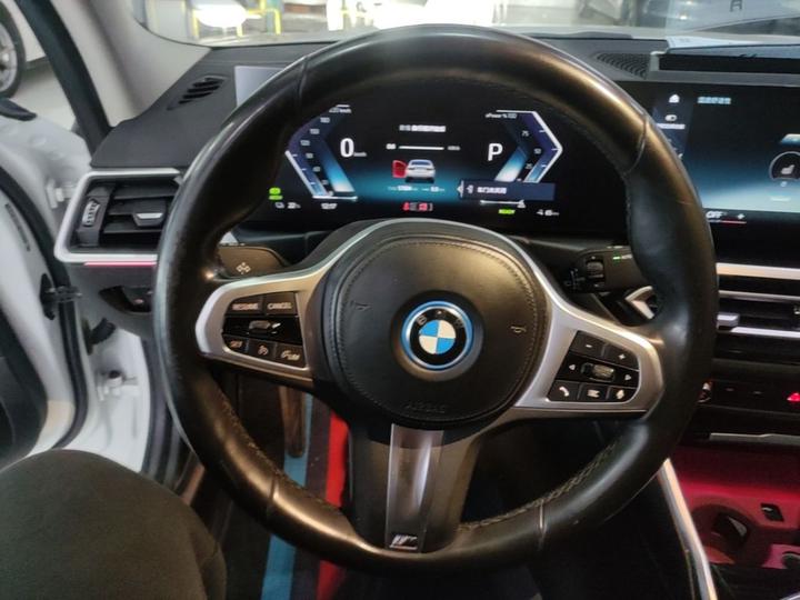 i3 2022 eDrive 35 L photo 6