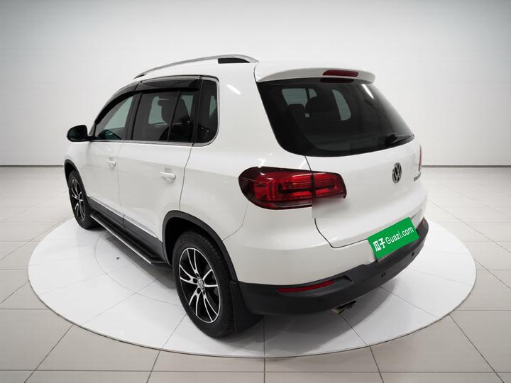 Tiguan 2015 1.8TSI AT AWD Luxury photo 5