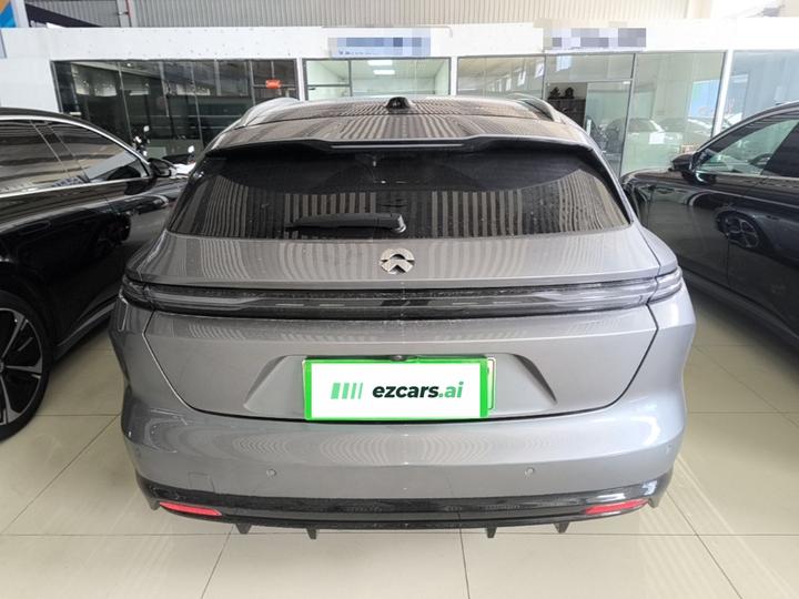 ET5T 2025 75kWh Touring photo 3