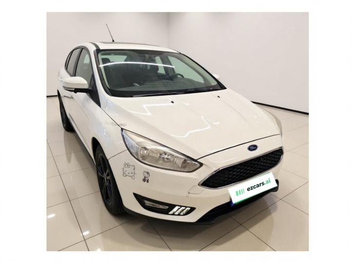 Focus 2017 Hatchback 1.6L AT Comfort photo 3