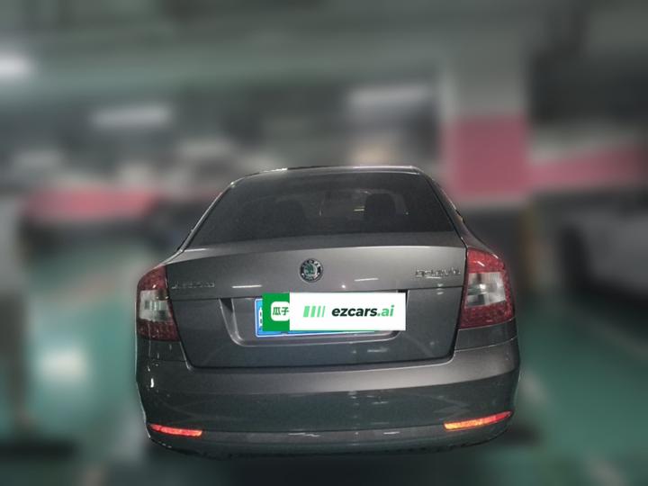 Octavia 2013 1.6L AT photo 5