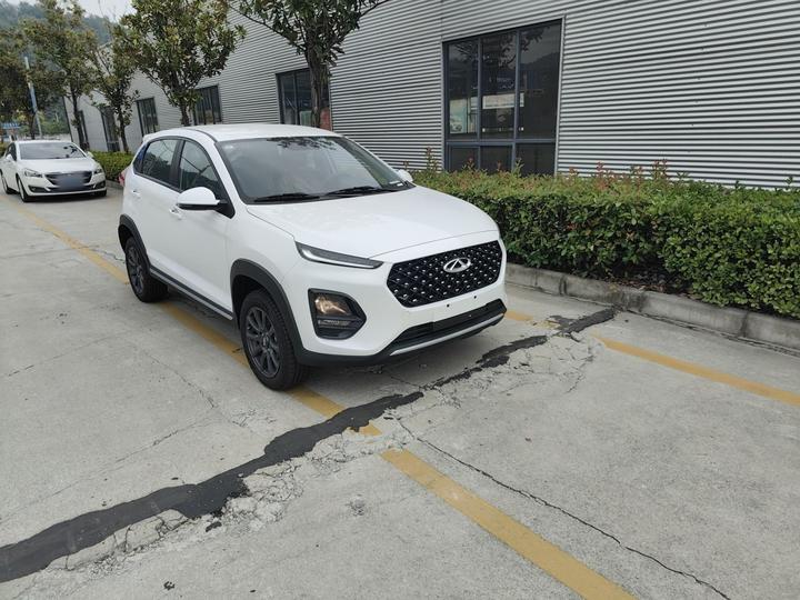 Tiggo 3X 2024 1.5L CVT Excellence photo 3