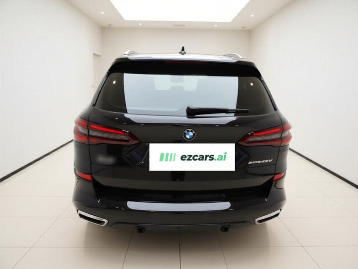 X5 2022 xDrive 30Li Exclusive M Sport Package photo 5