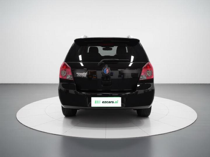2014 CROSS 1.5L AT Elite photo 5