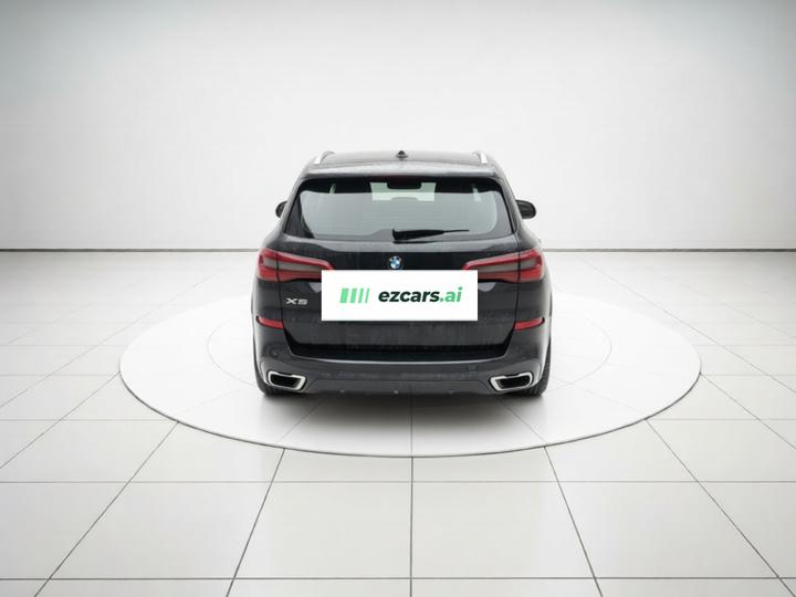 X5 Imported 2019 xDrive40i M Sport Package photo 3