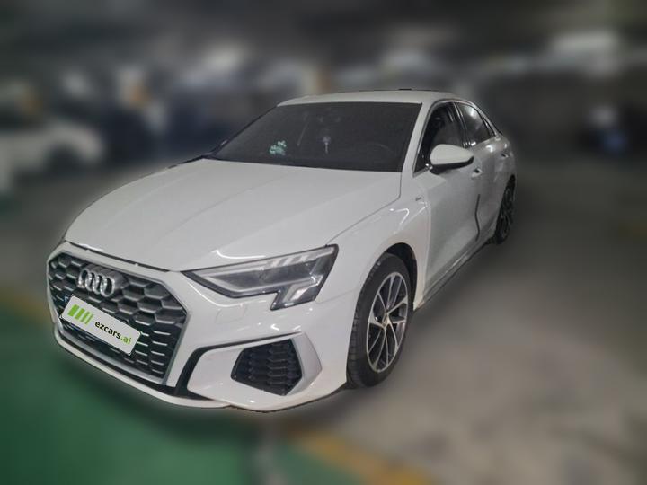 A3 2022 A3L Limousine 35 TFSI Progressive Sport