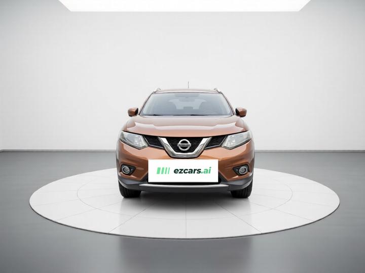X-Trail 2014 2.0L CVT Comfort 2WD photo 2