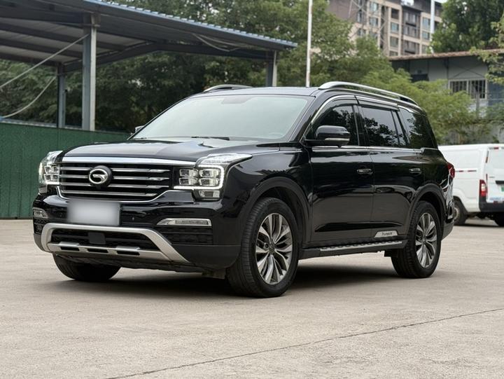 GAC Trumpchi GS8 2017 320T RWD Luxury Connected 7-Seater
