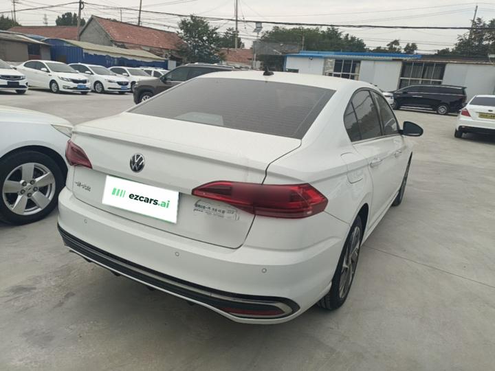 Bora 2023 200TSI DSGPRO photo 4