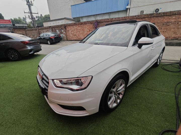 A3 2014 Limousine 35 TFSI AT Comfort