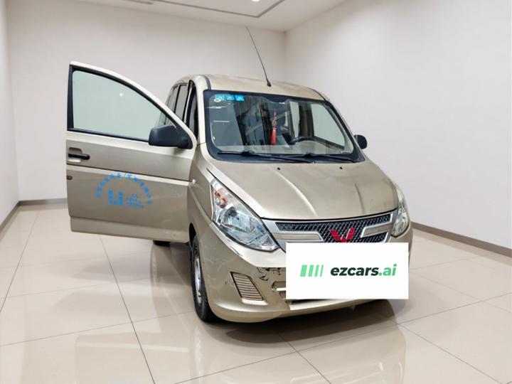 Wuling Rongguang V 2018 1.2L photo 2