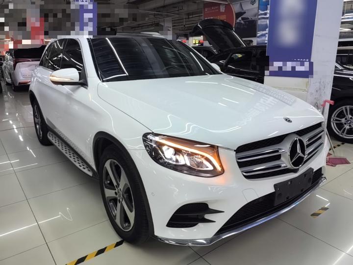 GLC 2017 GLC 260 4MATIC Luxury photo 3